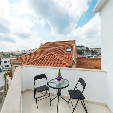 Luxury Sensation Spacious & Free Private Garage Dubrovnik Exterior photo